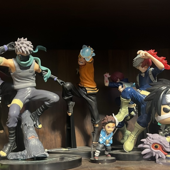 Anime statues - Picture 3 of 4